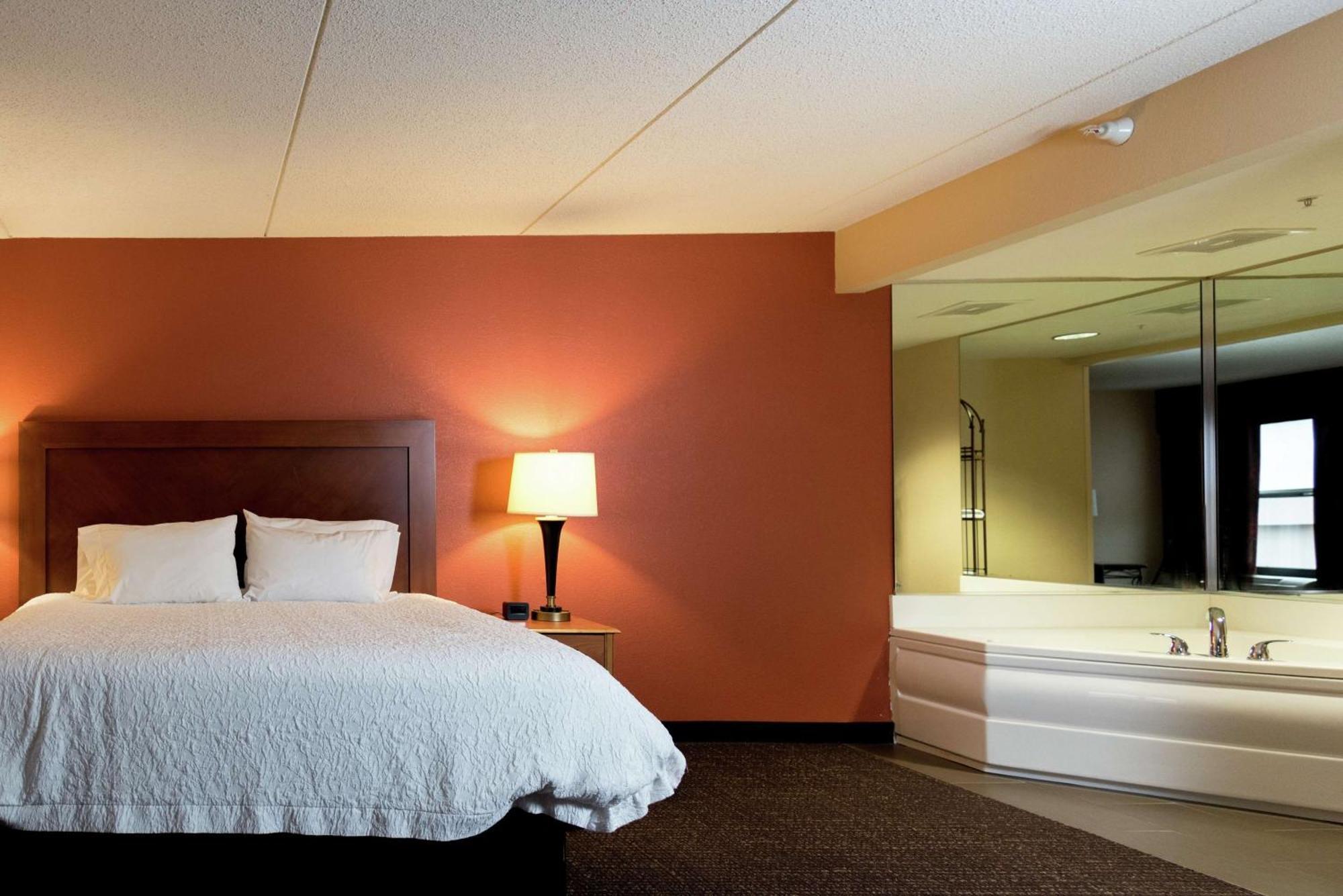 Hampton Inn Muskegon Muskegon Heights Exterior foto
